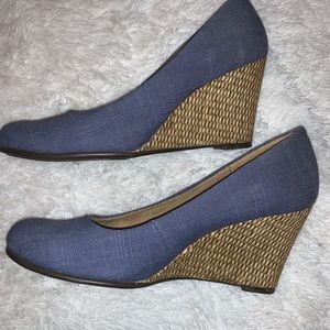 Denim- blue espadrille/wedges
